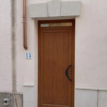 Centrally Located Two Bed In * El Perello (Catalonia)